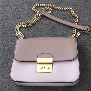 Micheal kors purse
